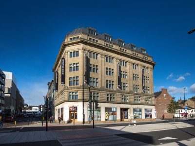 Metrovick-House Emperic Student Property